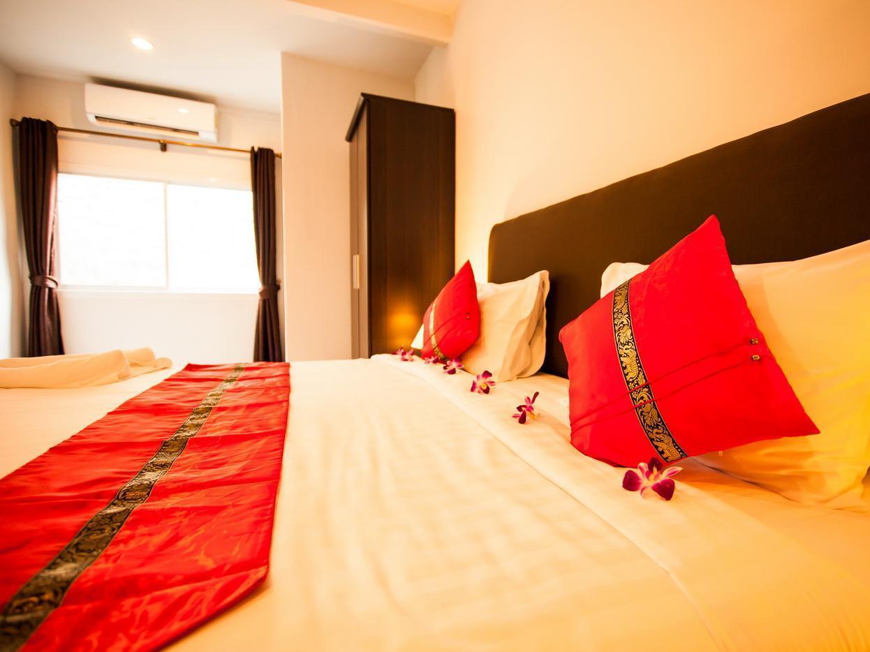 Only Blue Hotel Patong Luaran gambar