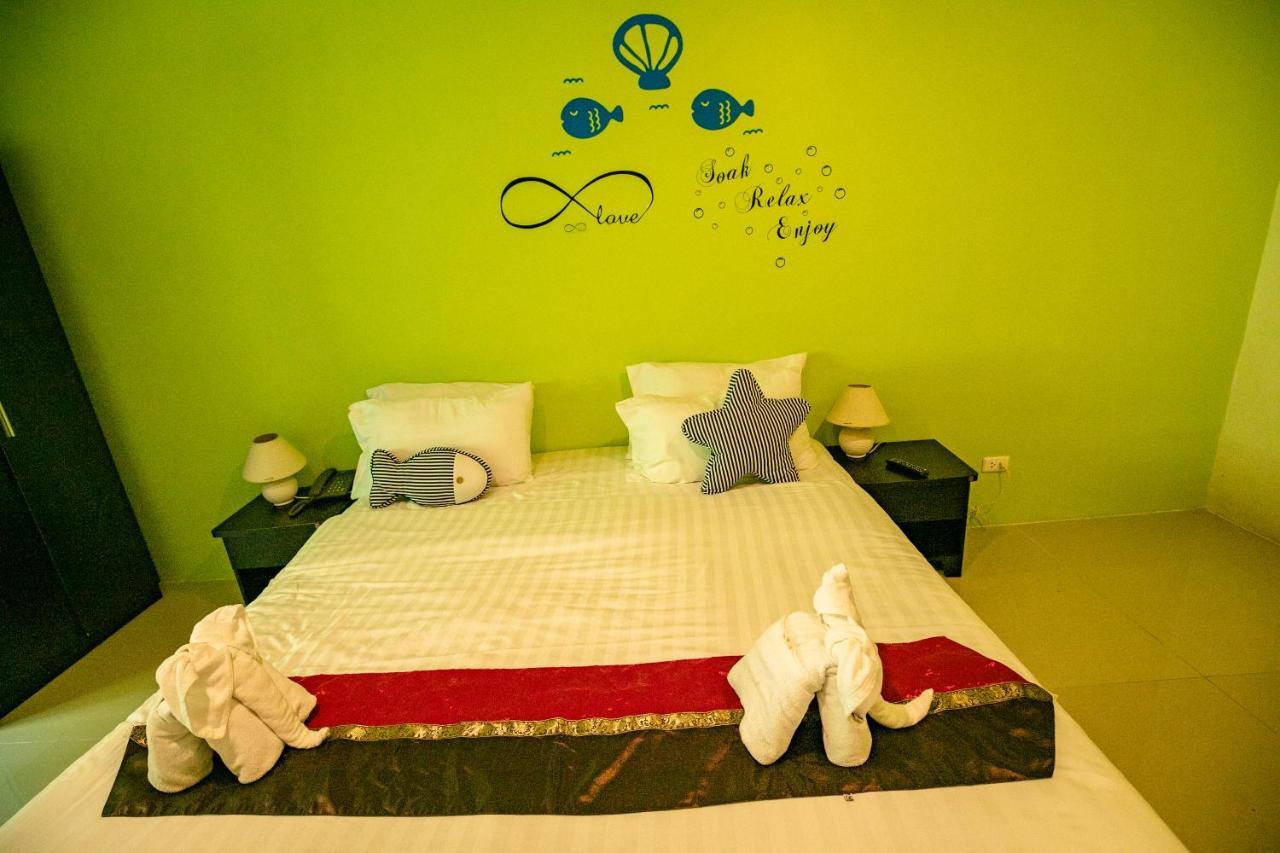 Only Blue Hotel Patong Luaran gambar